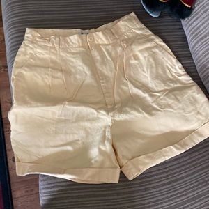 Womens Intentions shorts